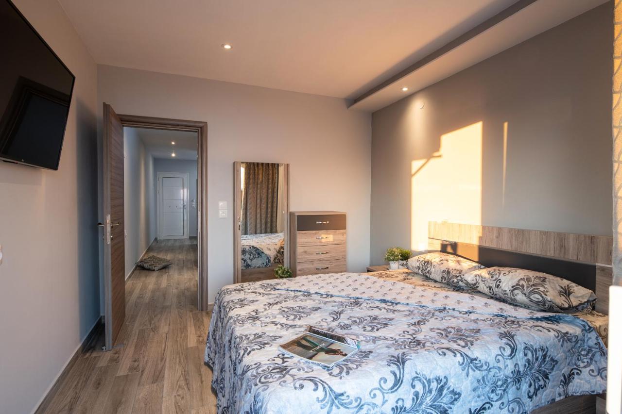 Sunset Studios - Suites With Seaview & Back Side Apartements Toroni Ngoại thất bức ảnh